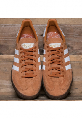 EE5730_ADIDAS_HANDBALL_SPEZIAL_férfi_utcai_cipő__bal_oldalról